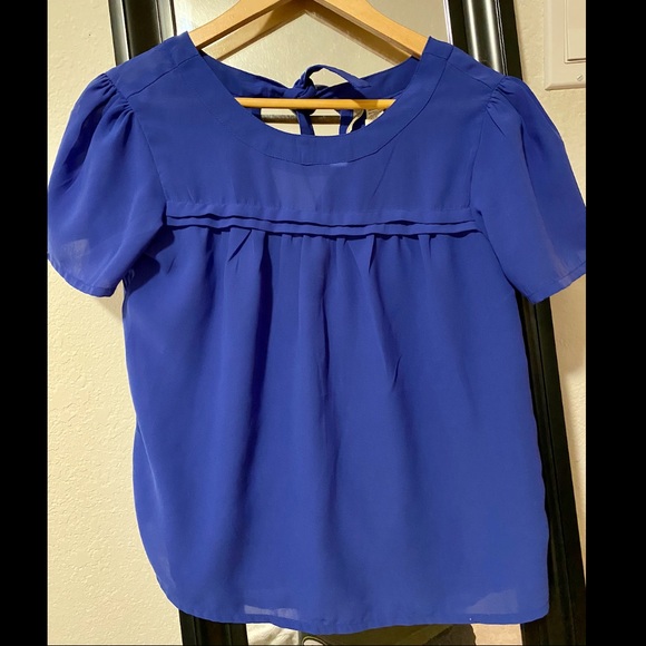 Blue blouse - Picture 1 of 3